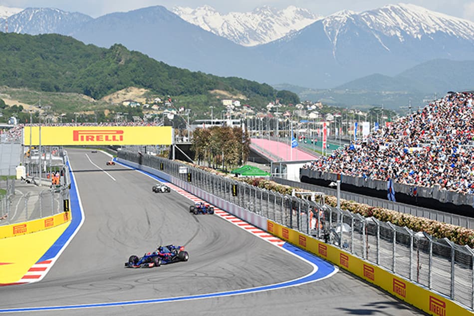Na Rússia, Toro Rosso marca apenas um ponto com Sainz