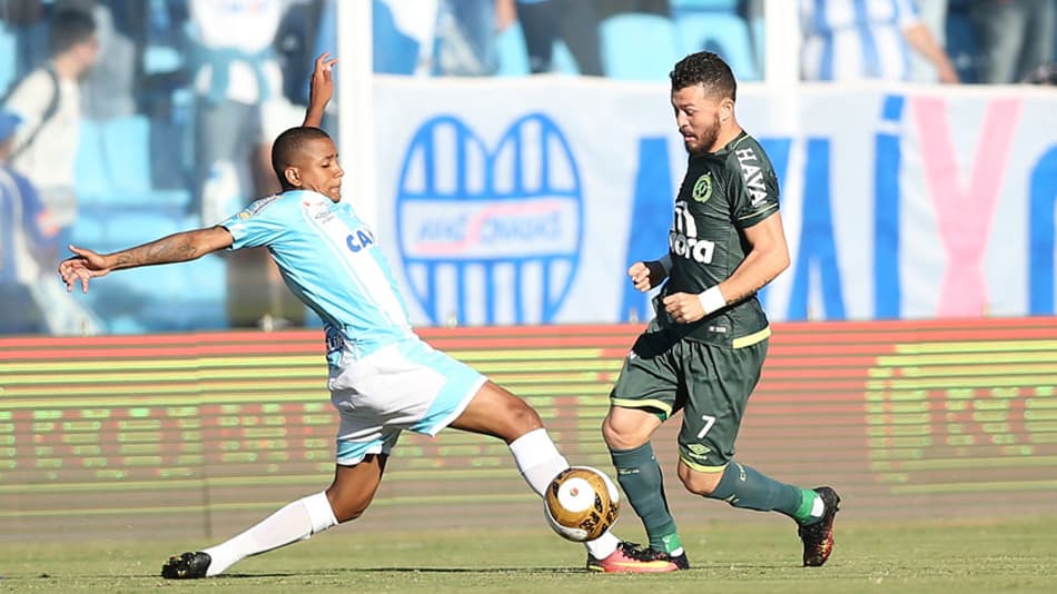 Com vantagem contra o Avaí, Chape busca sexto título do Catarinense
