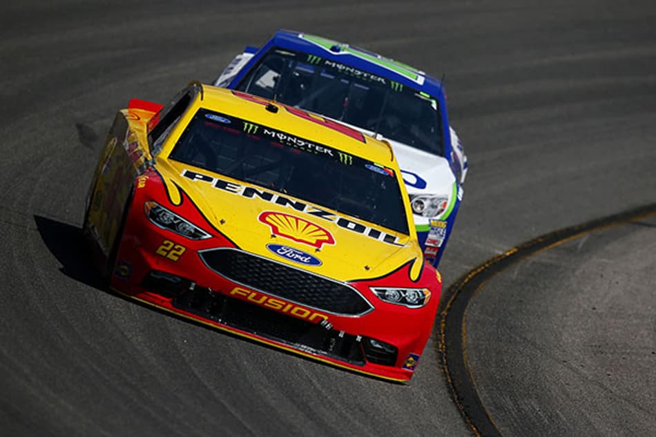 NASCAR: Joey Logano vence primeira prova no ano em Richmond