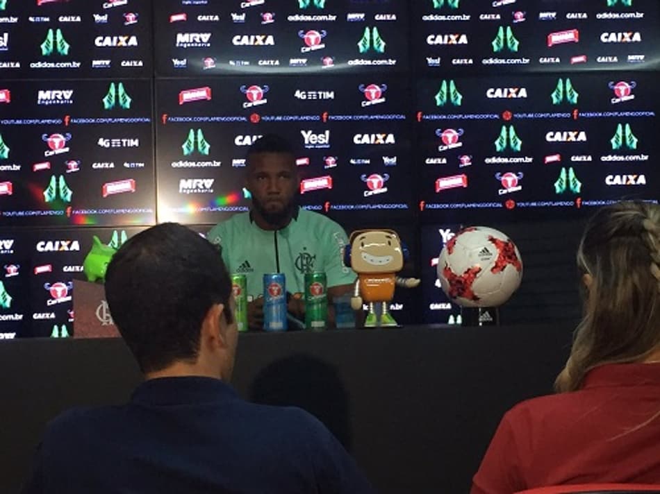 Coletiva - Rafael Vaz