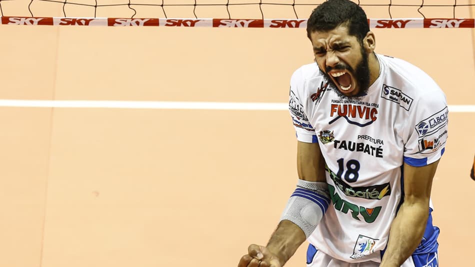 Filipe e Wallace protagonizam duelo de pontuadores na final da Superliga