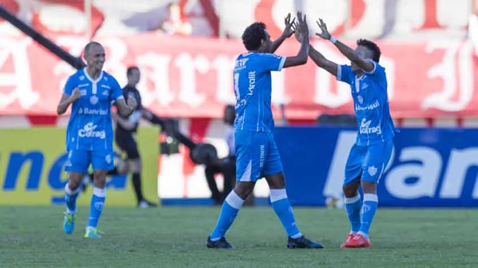 Números da Bola: Estatísticas de Novo Hamburgo 1×1 Internacional