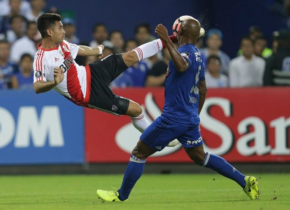 River Plate e Emelec duelam em jogo isolado da Libertadores