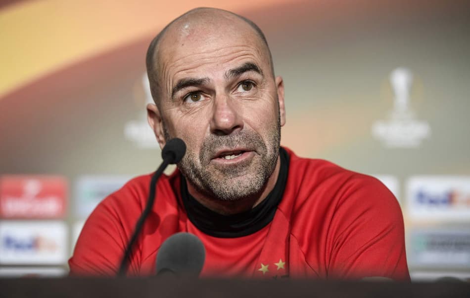 Dortmund oficializa chegada de substituto de Tuchel até 2019