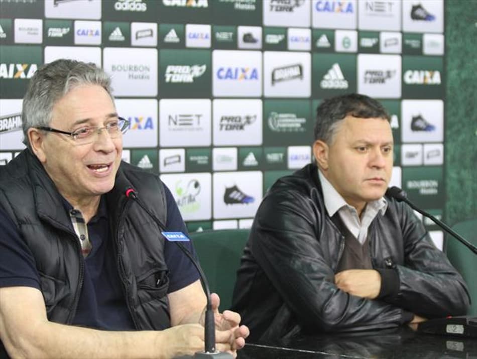 Coritiba confirma Pachequinho como técnico na Série A após título estadual