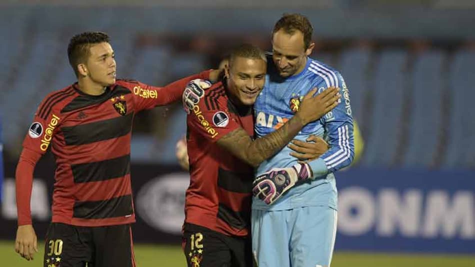 Magrão é herói nos pênaltis, e Sport avança na Sul-Americana