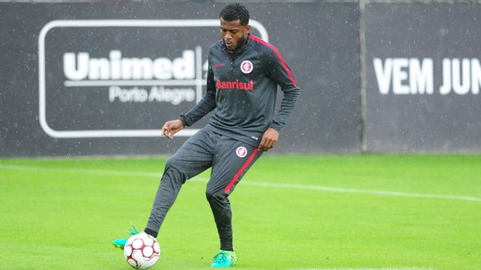 Treino indica estreia do Inter com Cirino titular e Brenner no banco