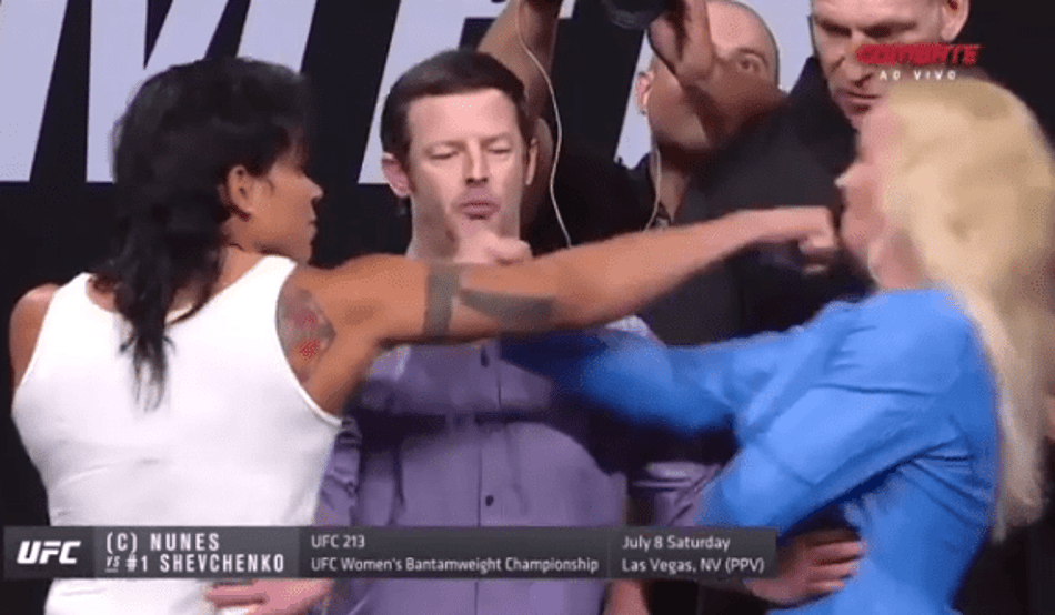 UFC anuncia retorno de Amanda, e brasileira acerta rival em encarada