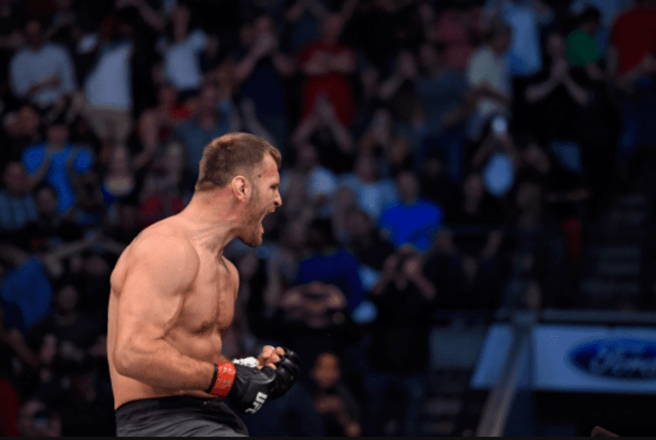 Miocic leva bônus de R$ 156 mil por nocaute em Cigano no UFC 211