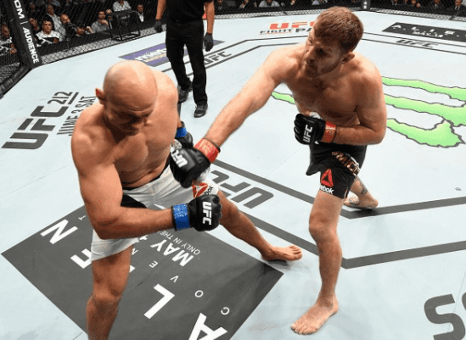 Após derrota, Cigano elogia Miocic: ‘No caminho para ser um dos melhores’