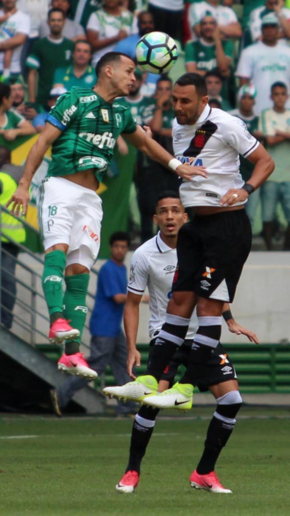 Palmeiras arrecada mais do que todos os jogos somados na primeira rodada do Brasileirão
