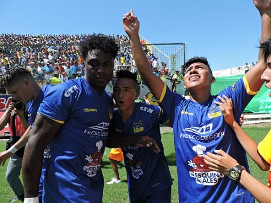 Presidente de “sensação” no Equador fala sobre assédio a atletas do clube