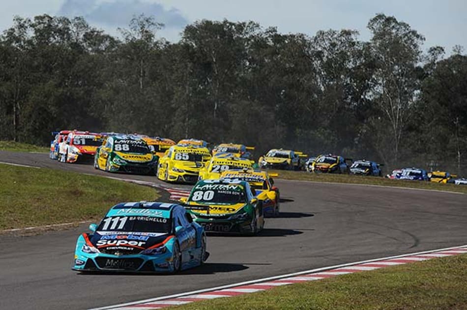 STOCK CAR: Barrichello e Maurício comemoram vitórias em Santa Cruz do Sul