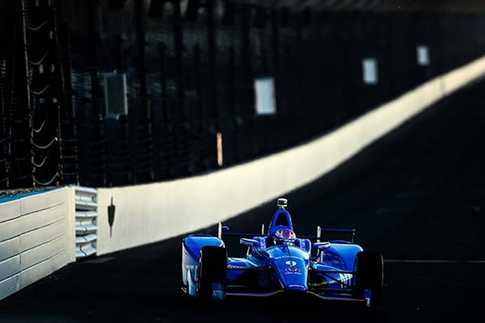 Scott Dixon da Ganassi fez a pole para a Indy 500