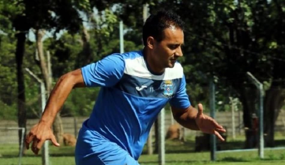 Atacante se recupera de lesão e reforça Blooming no Apertura