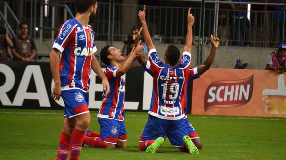 Bahia 'encurrala' Sport, vence e é tricampeão da Copa do Nordeste