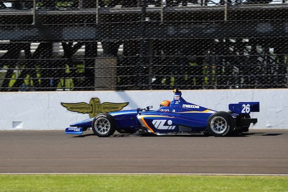 Matheus Leist é pole position em Indianápolis na Indy Lights