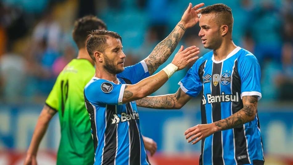 Grêmio goleia o Zamora em casa 