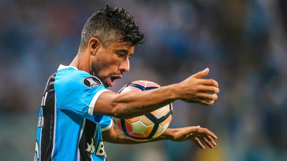 Léo Moura entra na Seleção das Estatísticas da Libertadores