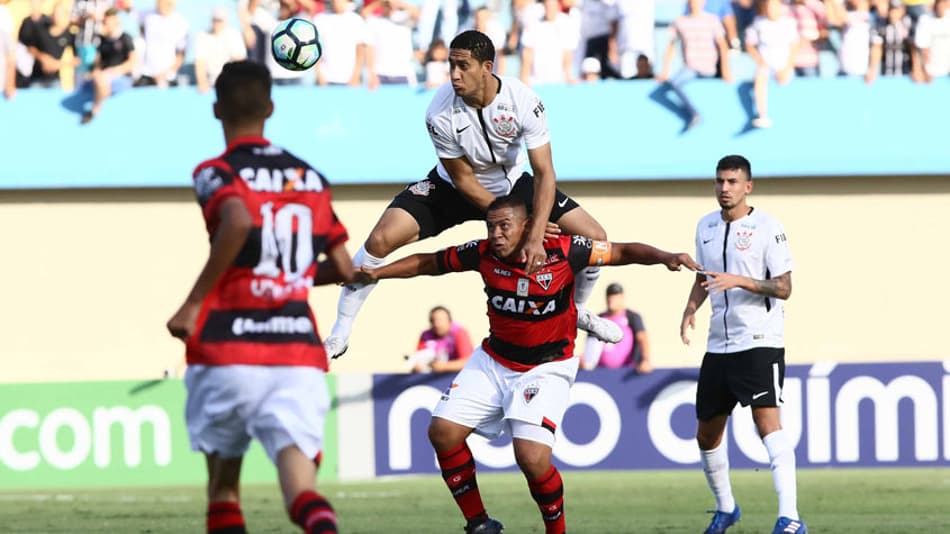 Quem mais demorou para 'desencantar' no Brasileirão