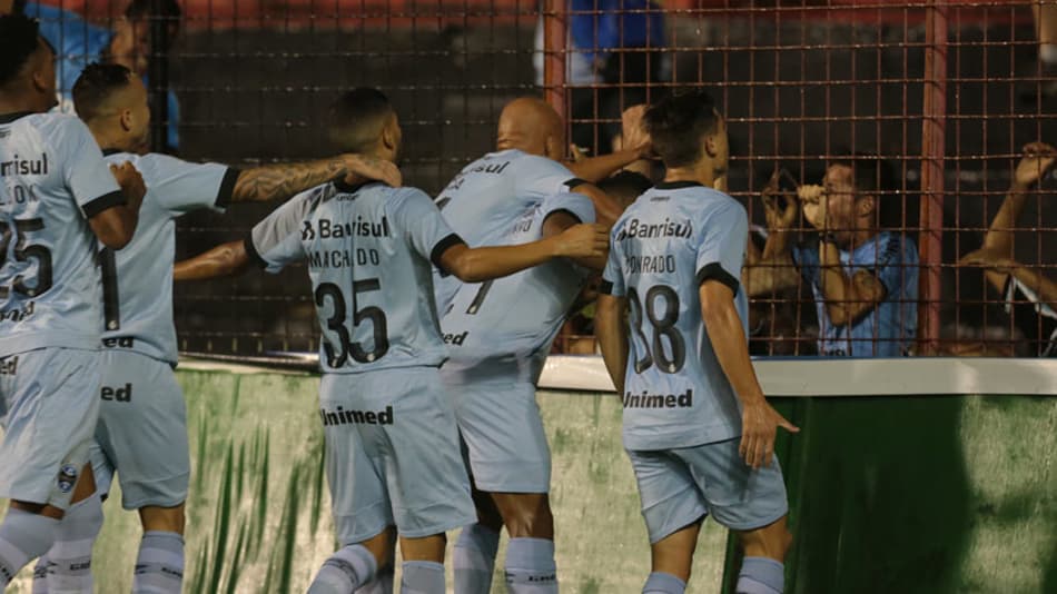 Com objetivos na parte de cima, Grêmio e Sport se enfrentam na Arena