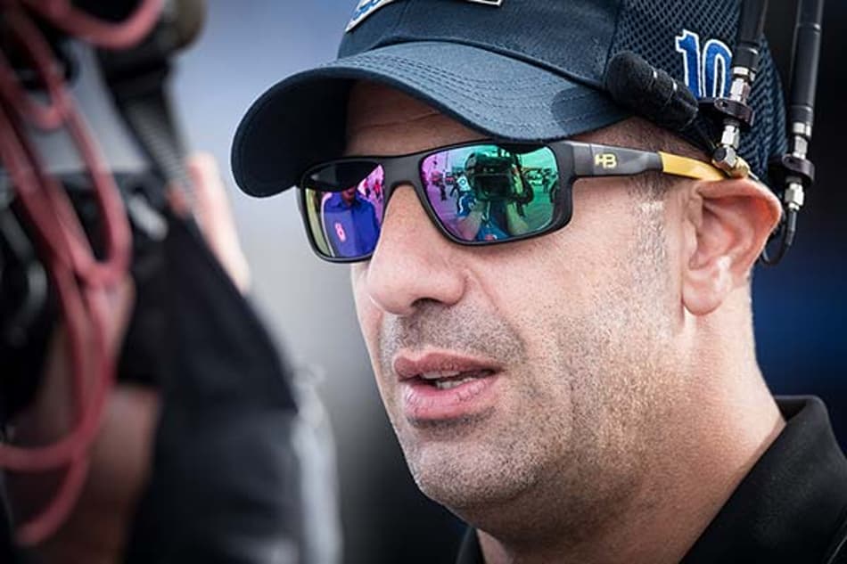 Depois de liderar no início, Kanaan terminou em quinto