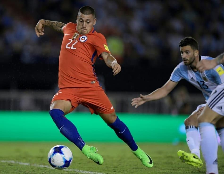 Atacante sul-americano desembarca em Lisboa para assinar com o Benfica