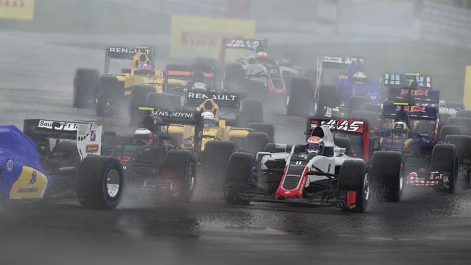 2010 Red Bull Racing RB6 é revelado como o próximo carro icônico para F1 2017