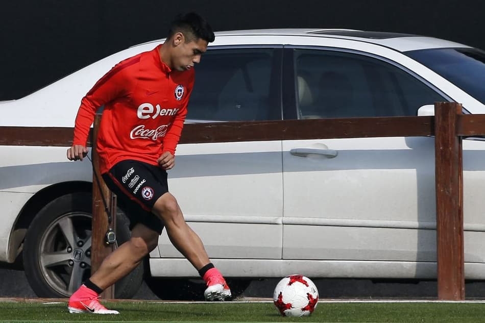 Seleção do Chile perde mais um atacante para a Copa das Confederações