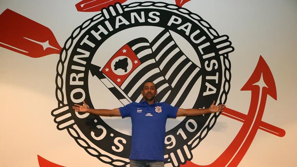 Bicampeão olímpico Serginho participa de tour na Arena Corinthians