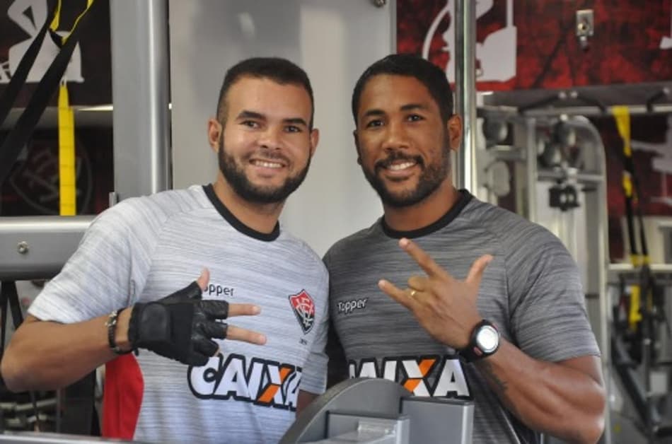 Em recuperação, José Welison realiza exercícios na academia do Vitória