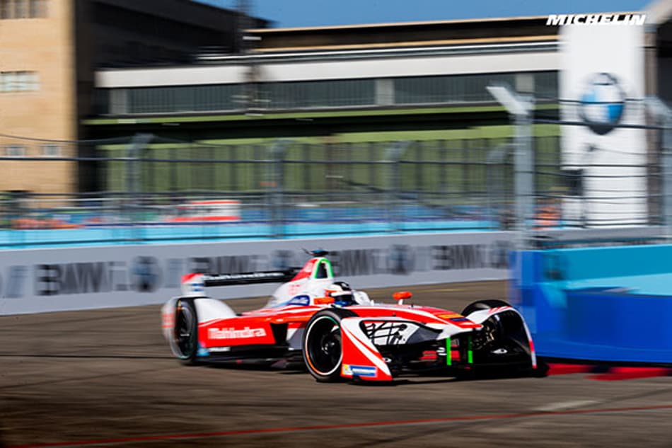 F-E: Rosenqvist ultrapassa Di Grassi para vencer primeira em Berlim
