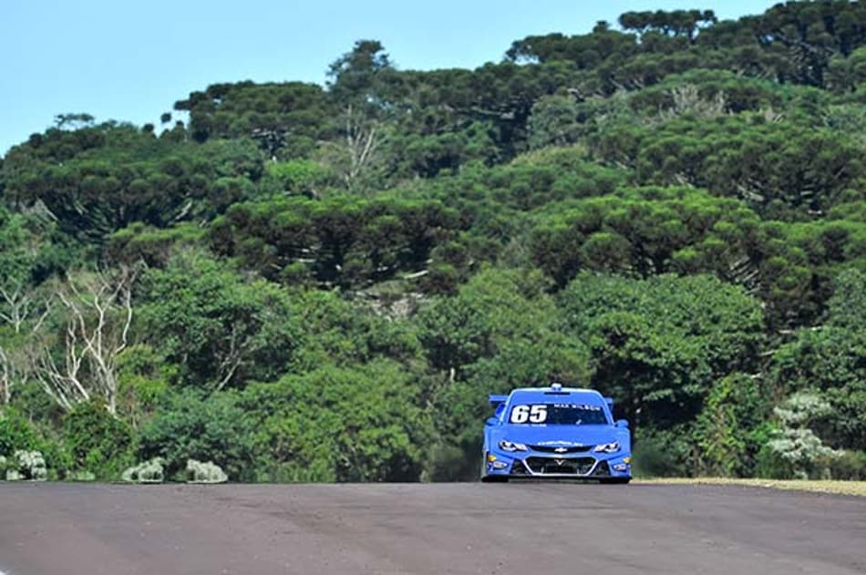 STOCK CAR: Max Wilson faz a pole para a RCM em Cascavel