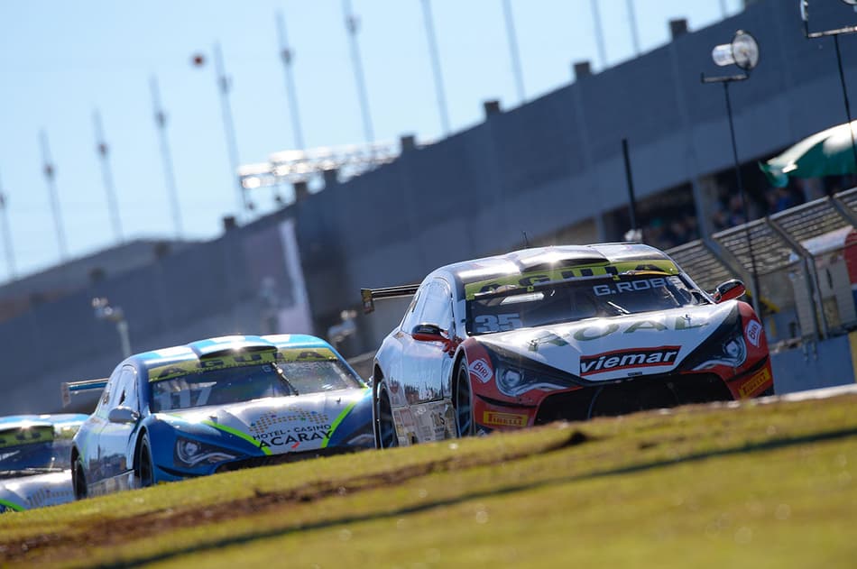 BR de Turismo: Gabriel Robe vence segunda corrida em Cascavel e repete feito de 2016