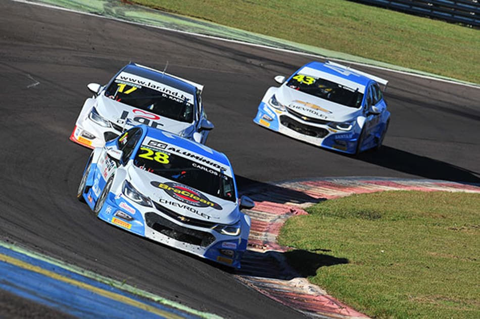 Copa de Marcas: Carlos Souza vence segunda corrida em Cascavel