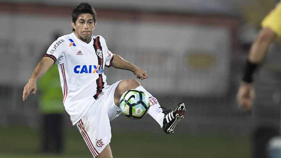 Após dez meses parado, Conca estreia e avisa: ‘Tenho muito para melhorar’