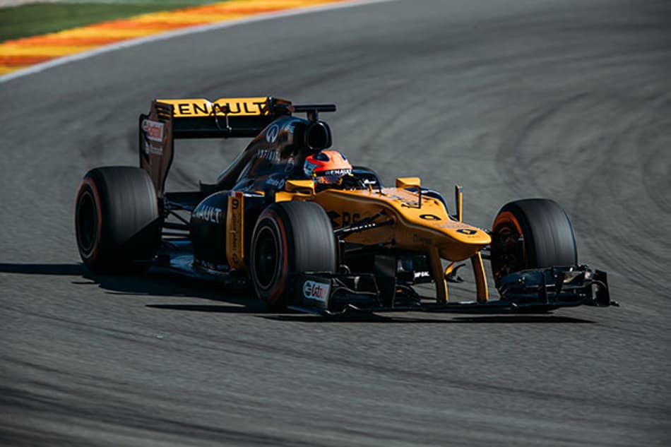 Após teste, Renault elogia ritmo de Robert Kubica
