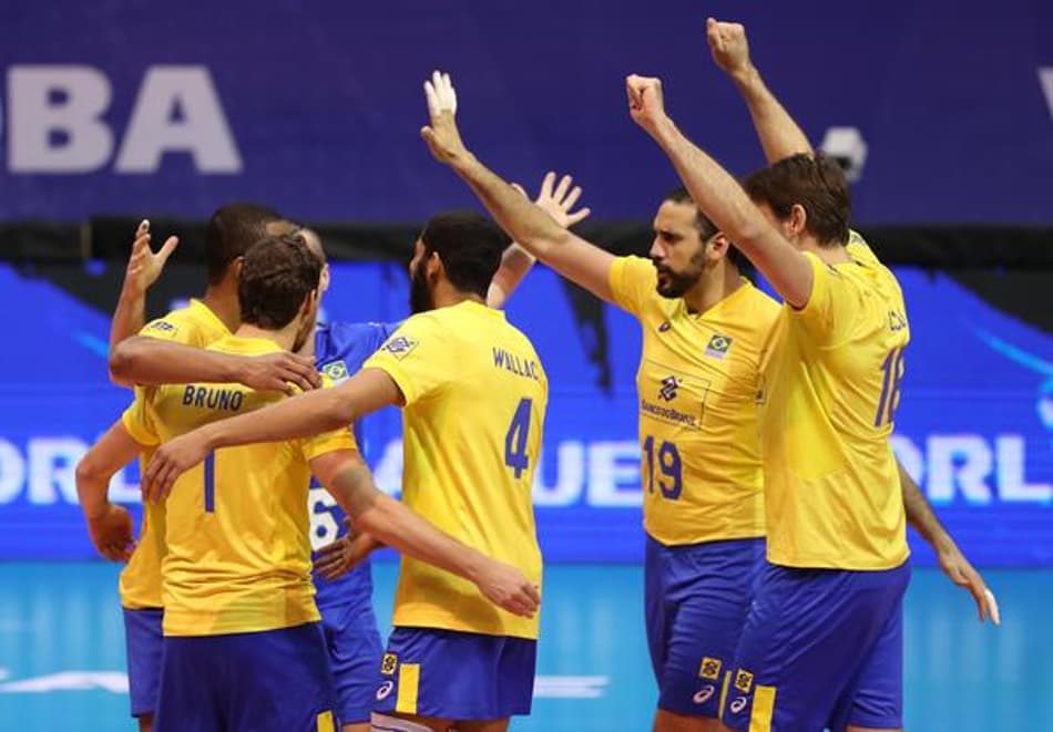 LIGA MUNDIAL: Brasil bate os atuais campeões por 3 sets a 1