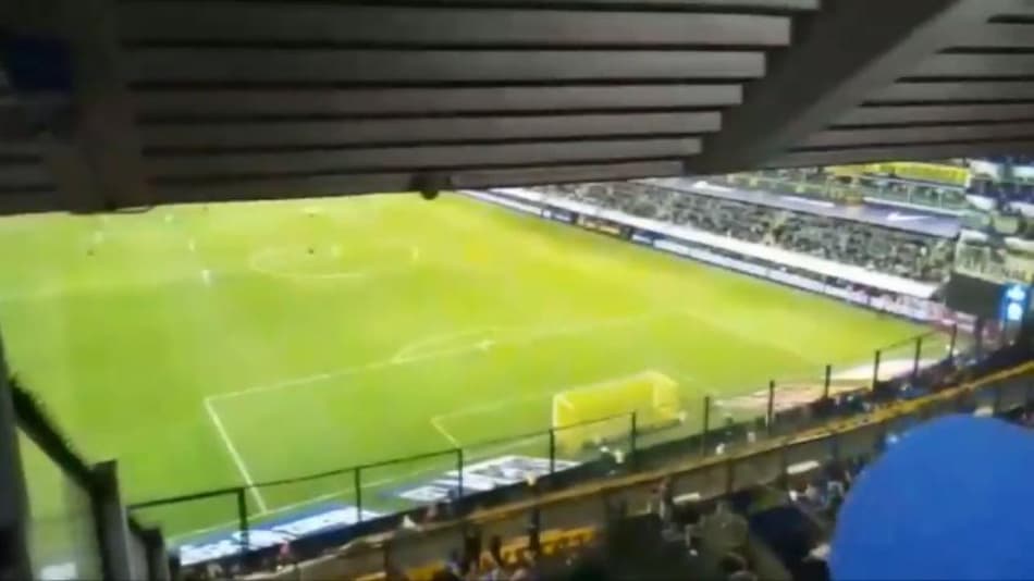 Torcedor do Boca grava vídeo de pilastra de arquibancada balançando em La Bombonera; veja!