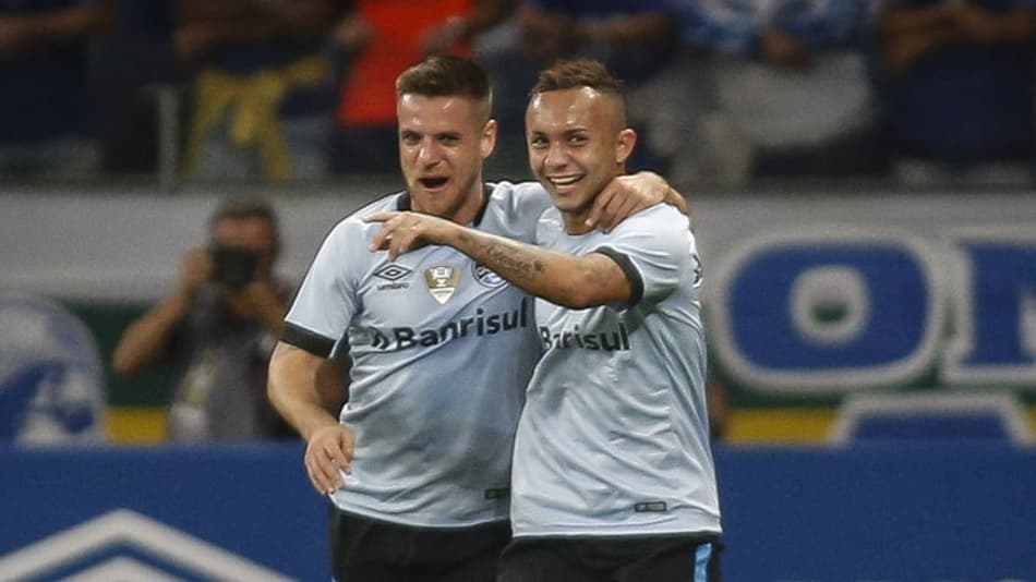 Grêmio só venceu Cruzeiro uma vez após reforma no Mineirão