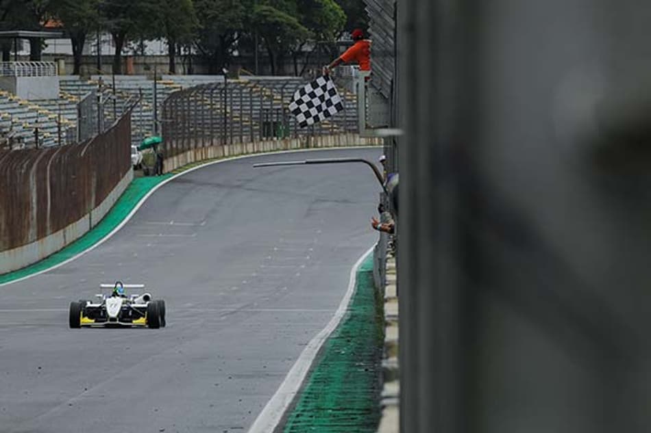 Interlagos recebe a quarta etapa da F-3 no primeiro fim de semana de julho