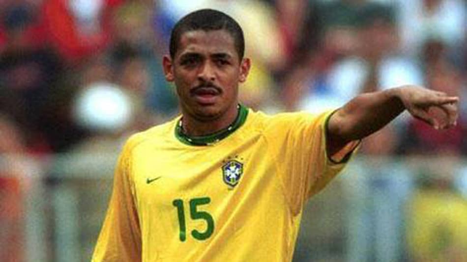 Campeão do Mundo em 2002, Vampeta não vê Brasil como principal favorito na Copa