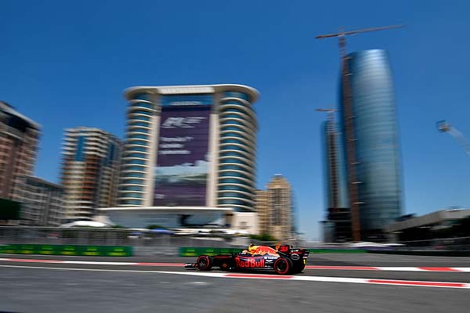 F1: Verstappen lidera dobradinha da Red Bull no Azerbaijão