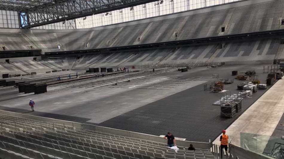 Arena da Baixada recebe primeiros materiais para sediar a Liga Mundial