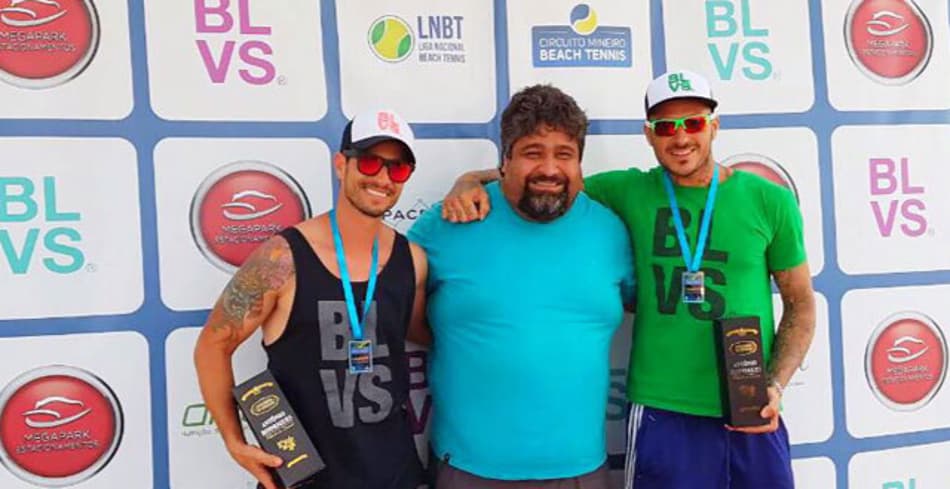 Mineiro e santista levam o título da etapa de Montes Claros (MG) da Liga Nacional de Beach Tennis