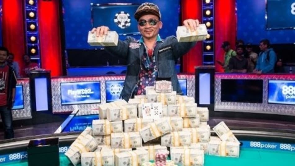 O vietnamita naturalizado americano Qui Nguyen foi o campeão do WSOP em 2016