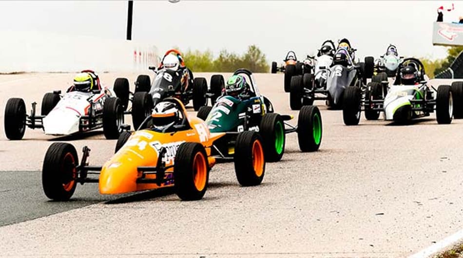 Fórmula Vee Challenge Cup Series: Líder, brasileiro quer ampliar vantagem nos EUA