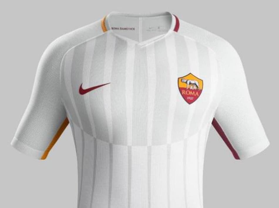 Roma divulga uniforme 2 e novidade é volta do distintivo atual