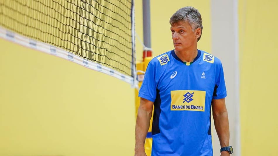 Brasil faz último treino antes da viagem para o Sul-Americano