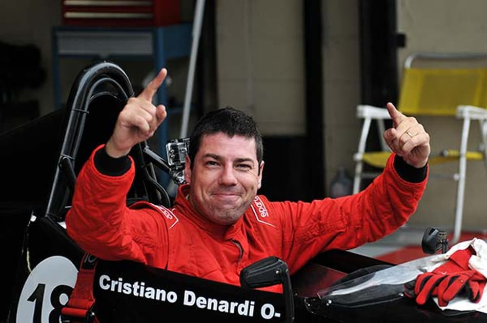 Com novo patrocinador, Denardi prevê disputa acirrada na etapa de sábado da F-Vee